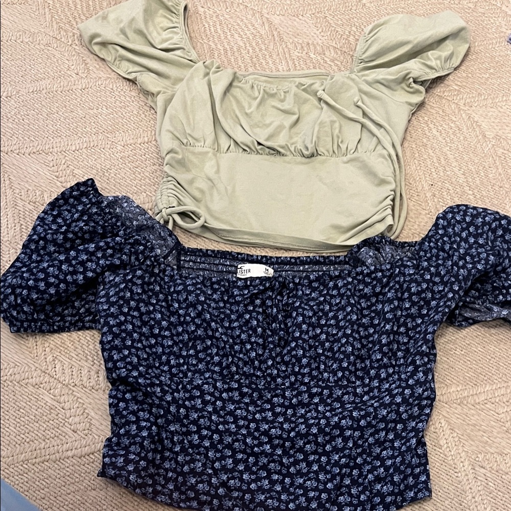 Hollister floral Blue and Solid Green Women's Tops